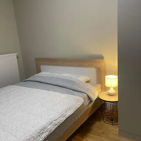 Diamond's New Royal In With Free Private Parking And Stunning Mountain Views Апартаменти Скоп'є