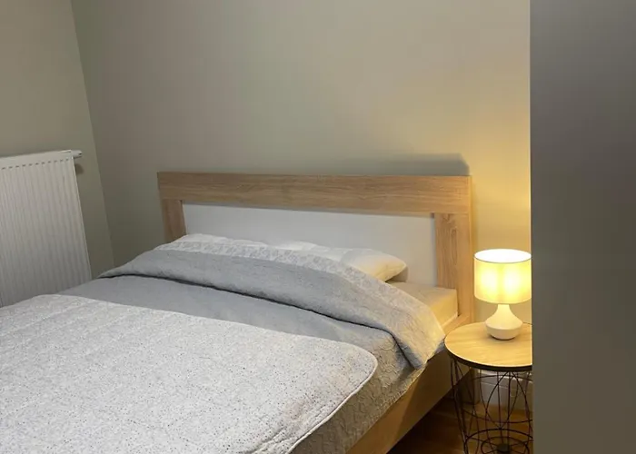 Diamond's New Royal In With Free Private Parking And Stunning Mountain Views Апартаменты Скопье